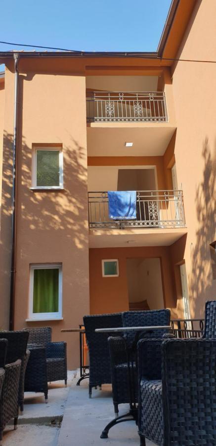 Apartments Scorpio Cattaro Esterno foto