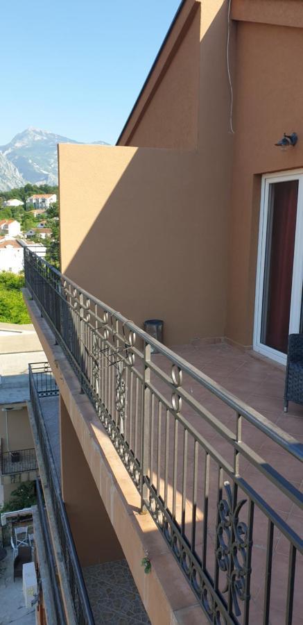Apartments Scorpio Cattaro Esterno foto