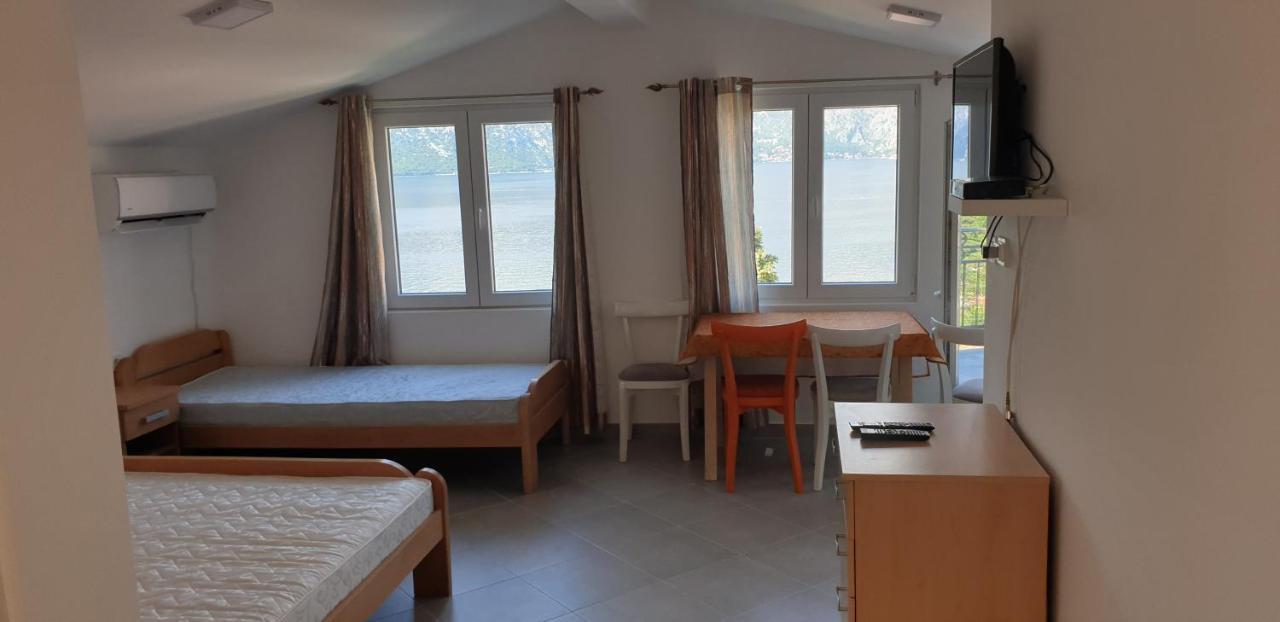 Apartments Scorpio Cattaro Esterno foto