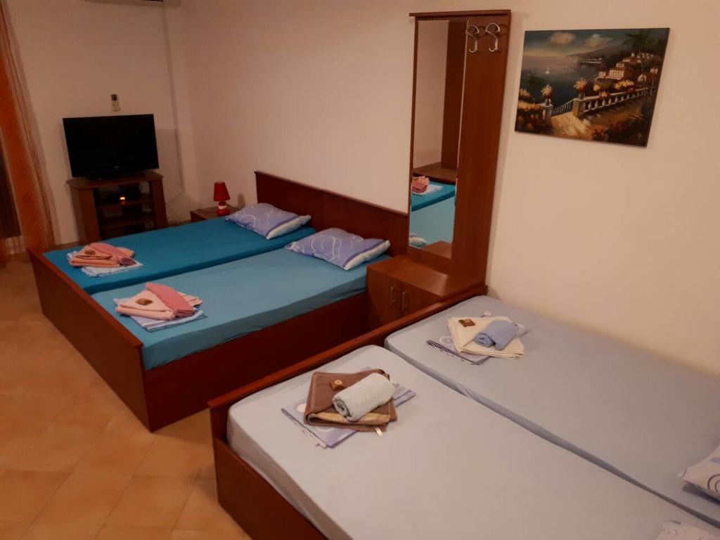Apartments Scorpio Cattaro Esterno foto